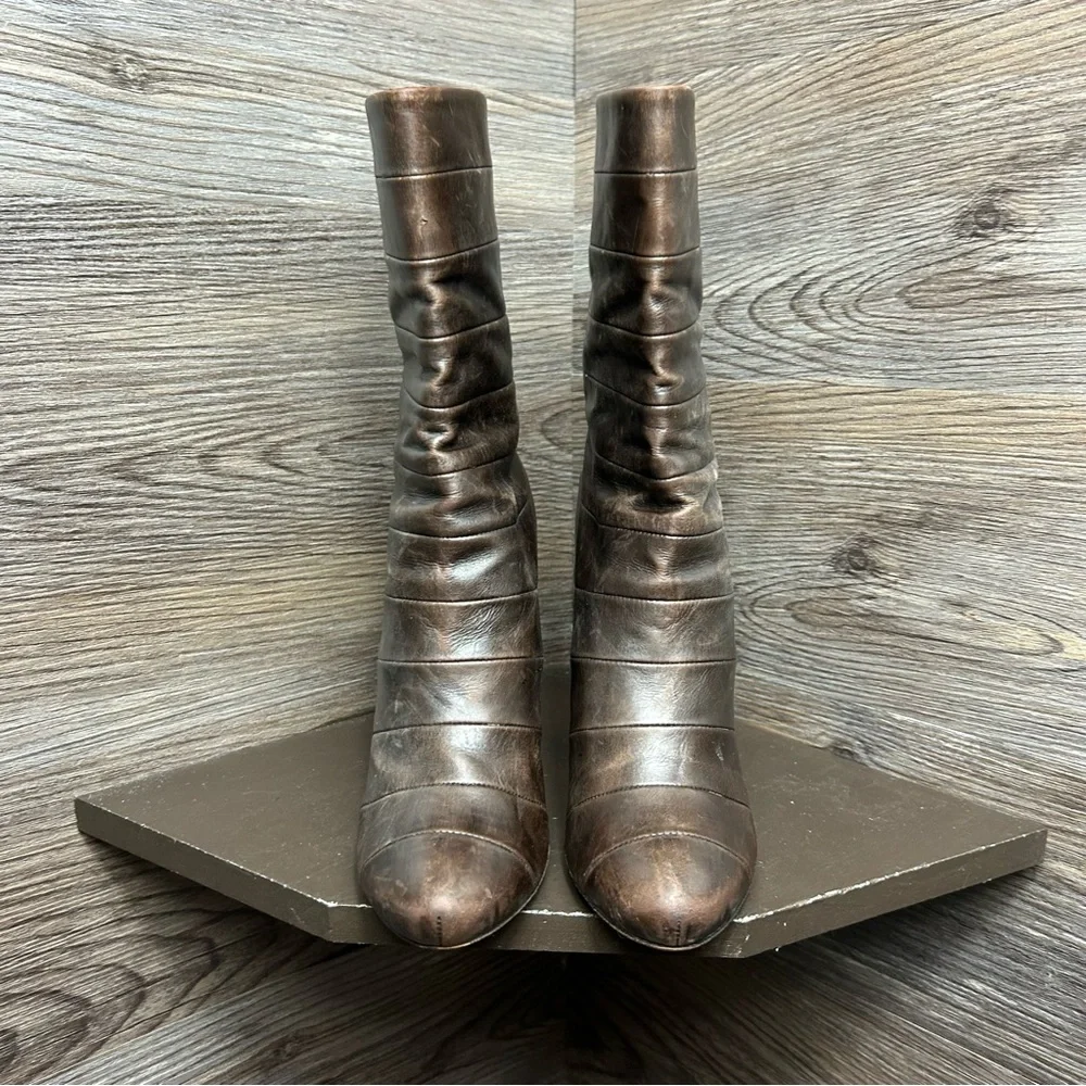 Louis Vuitton Brown Leather Women's Boots - Picture 2 of 9